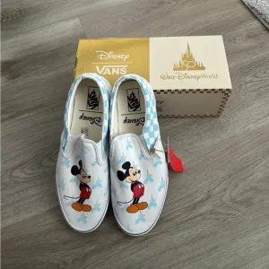 VANS DISNEY MICKEY MOUSE NEW