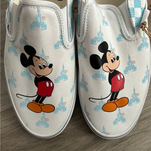 VANS DISNEY MICKEY MOUSE NEW