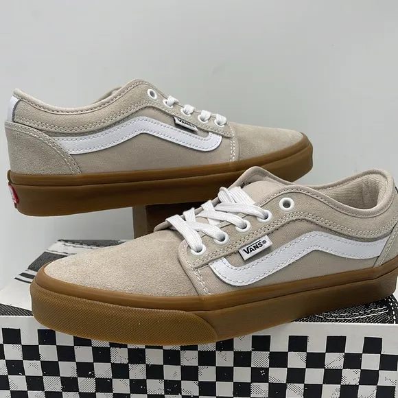 Vans Men's Beige and White Sneakers Chukka Low SidFrench OakVN0A5KQZBLL