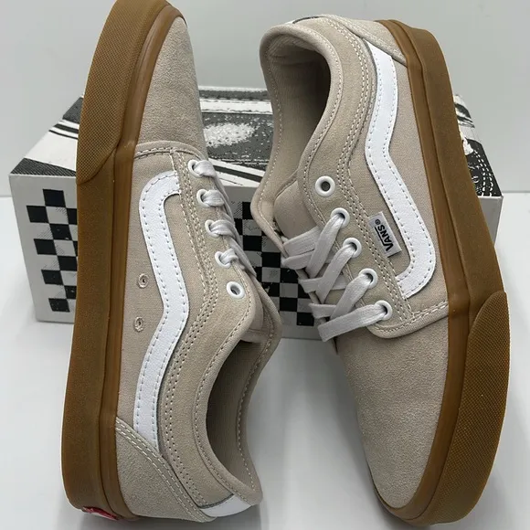 Vans Men's Beige and White Sneakers Chukka Low SidFrench OakVN0A5KQZBLL