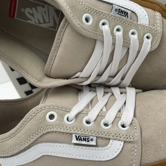 Vans Men's Beige and White Sneakers Chukka Low SidFrench OakVN0A5KQZBLL
