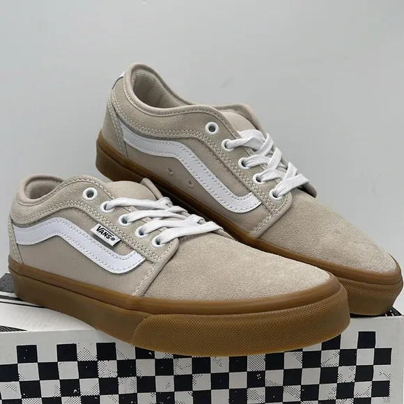 Vans Men's Beige and White Sneakers Chukka Low SidFrench OakVN0A5KQZBLL