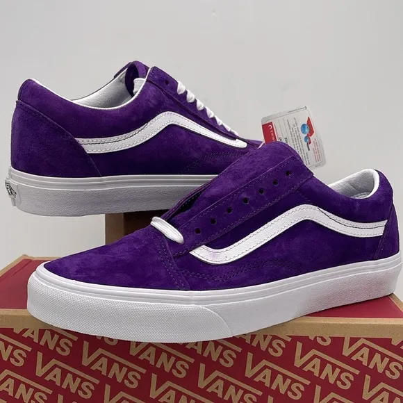 Vans Men's Purple Suede Sneakers Old SkoolPig Suede AcaiVN0A4BW2BKE