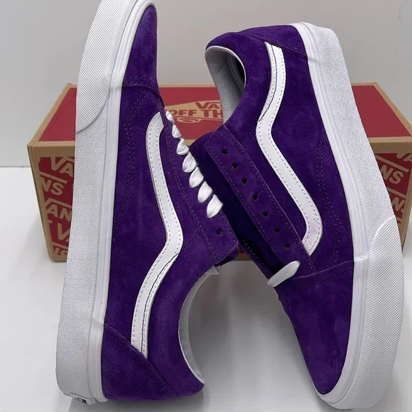 Vans Men's Purple Suede Sneakers Old SkoolPig Suede AcaiVN0A4BW2BKE
