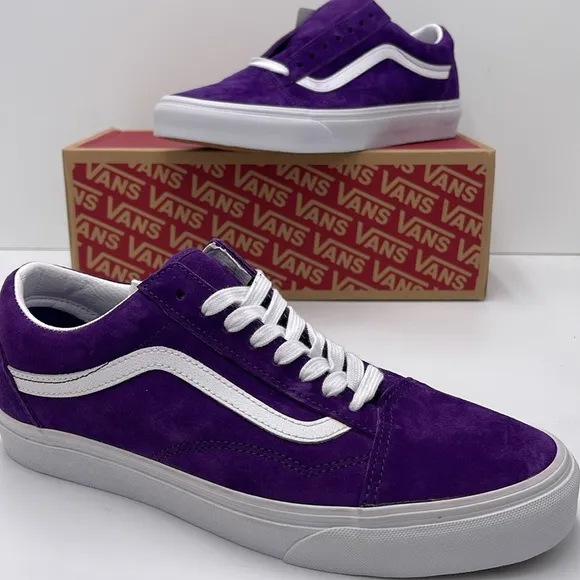 Vans Men's Purple Suede Sneakers Old SkoolPig Suede AcaiVN0A4BW2BKE