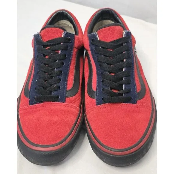 VANS OFF THE WALL &quot;Authentic&quot; suede shoes