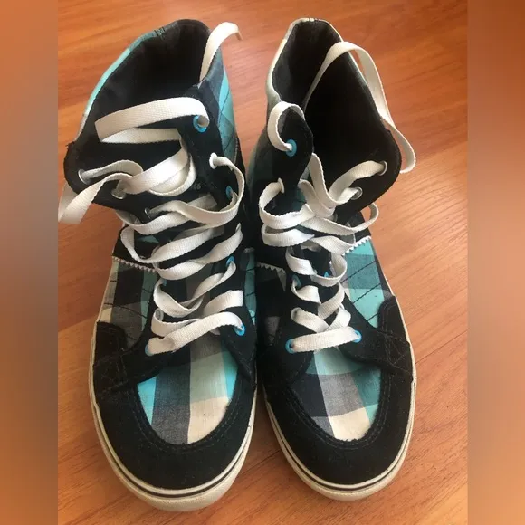 Vans off the wall high hi tops black blue white plaid sneakers women MISSY Sz 4
