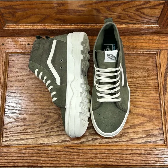 Vans Sentry Sk8-Hi Kalamata Shoes