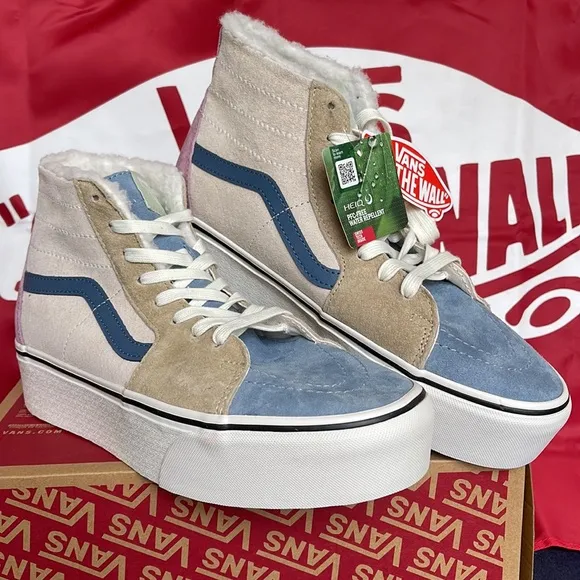 Vans Sk8-Hi TaperedPig Suede/Sherpa Multi CoVN0A7Q5PMULWMNS Platforms