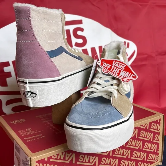 Vans Sk8-Hi TaperedPig Suede/Sherpa Multi CoVN0A7Q5PMULWMNS Platforms
