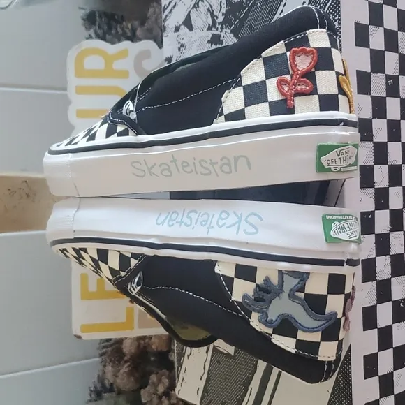 Vans Skate Slip-On Skateistan Checkerboard Pop Cush Size 10 Men's