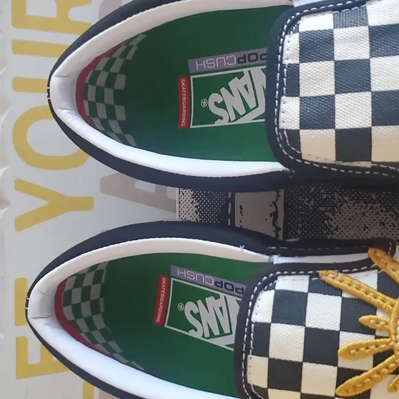 Vans Skate Slip-On Skateistan Checkerboard Pop Cush Size 10 Men's