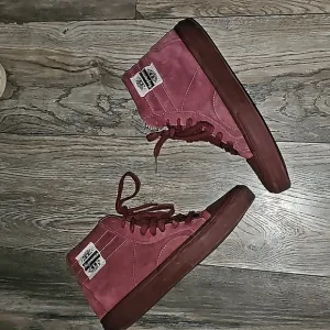Vans Supreme Native American maroon suede sneakers high too lace up logo men8.5