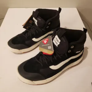 Vans Ultrarange Exo Hi 'Black / Marshmallow' VN0A5KS51KP size Men 8 Women 9.5