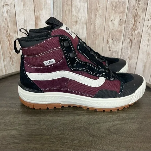 Vans UltraRange Exo Hi “Port Royale” Shoe Size 8.5 Women