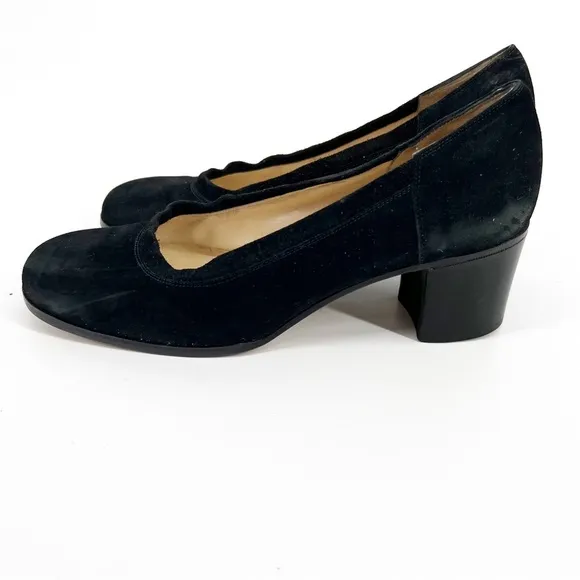 Varda Handmade Italian Black Suede Pumps, Size 7.5