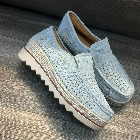 Veroders Slip On Loafers Women's size 41 Shoes - Breathable  (N85)