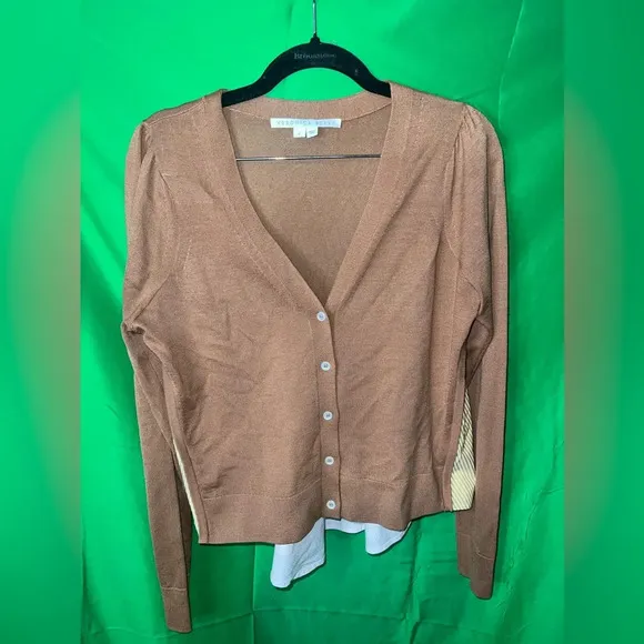 Veronica Beard 100% WoolCardigan size Small- Flaw