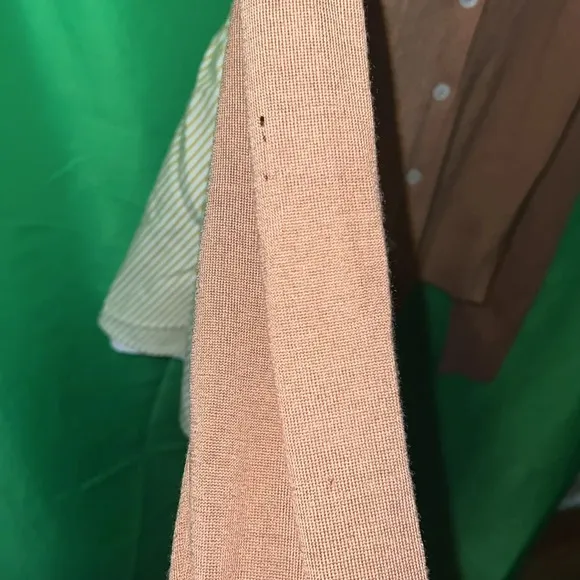 Veronica Beard 100% WoolCardigan size Small- Flaw