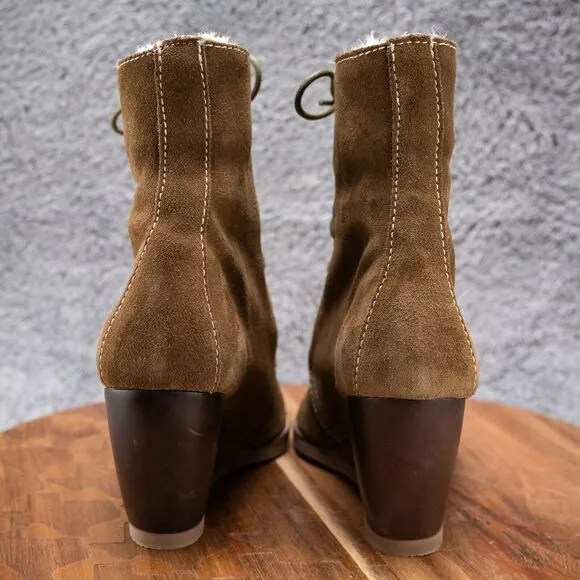 Very Volatile Wedge Suede Lace-Up Bootie Olive Women's Size 8.5 EUC
