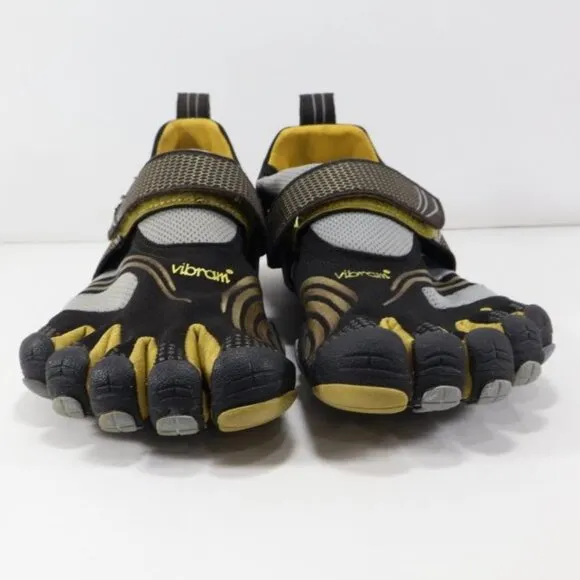 Vibram FiveFingers Shoes Mens 42 (US 9-9.5) Black Gold Komodosport Barefoot