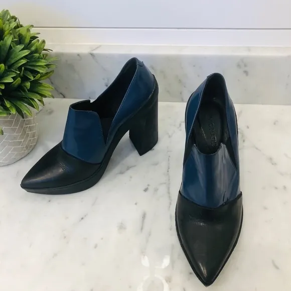 VIC Matie blue moccasins on black rubber shoes
