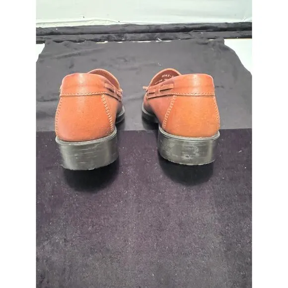 Vint.  Weejuns Maritetta ll Moc Toe Tassel Leather Loafter W7