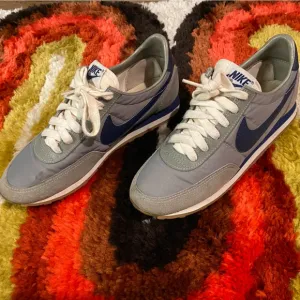 Vintage 1980’s Nike Diablo Men’s 6 Gray Blue Waffle Gum Sole EUC