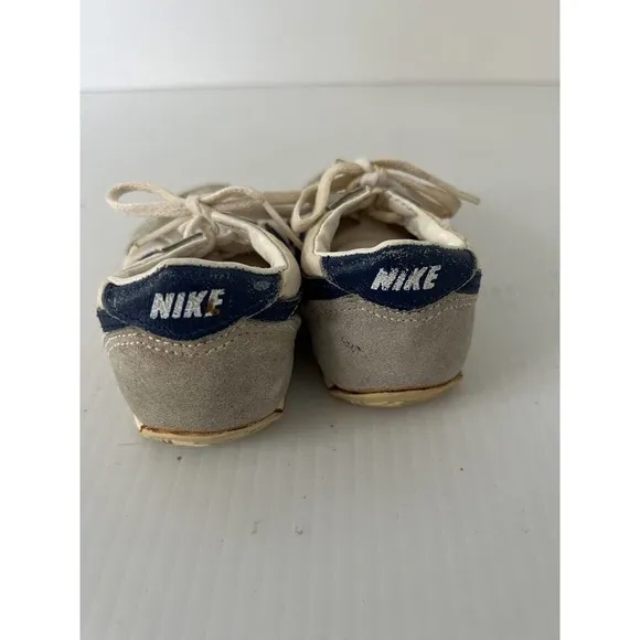 VINTAGE 1983 NIKE Tyro Athletic Shoes Made in Korea Nylon Suede Toddler Sz 5?