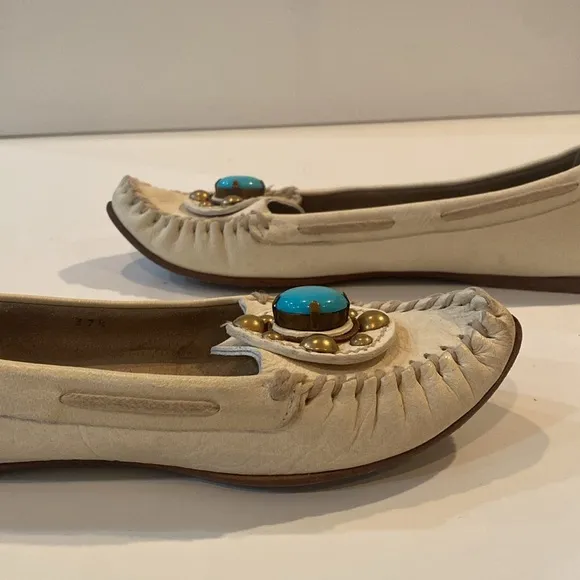 Vintage 90’s Miu Miu by Prada: Bufalo Stone pointy toe ivory moccasins VGUC 37.5
