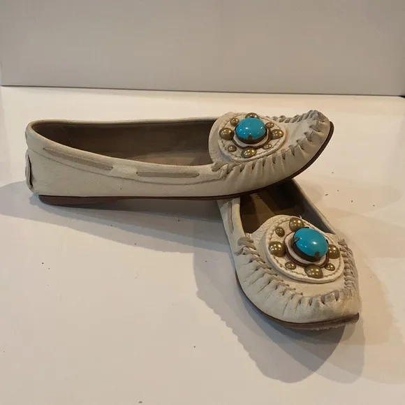 Vintage 90’s Miu Miu by Prada: Bufalo Stone pointy toe ivory moccasins VGUC 37.5