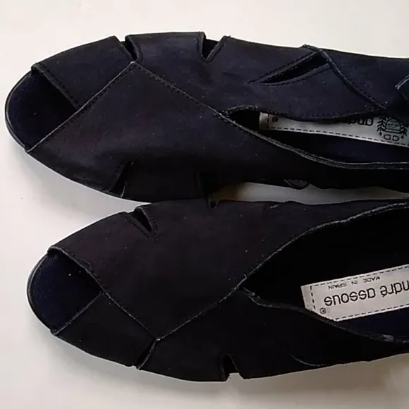 Vintage Handmade Navy Blue Suede Women shoes Size 7