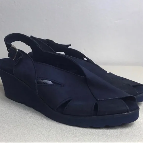 Vintage Handmade Navy Blue Suede Women shoes Size 7