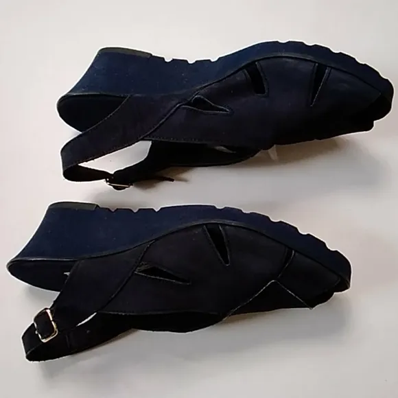 Vintage Handmade Navy Blue Suede Women shoes Size 7