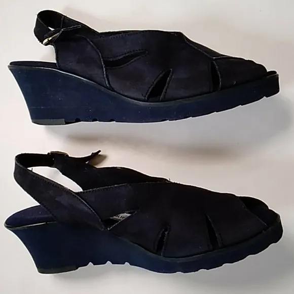 Vintage Handmade Navy Blue Suede Women shoes Size 7