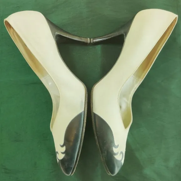 Vintage Leather Pumps Heels 1940's Spike Shoes Stilettos
