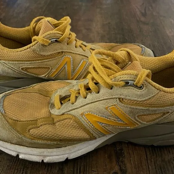 Vintage New Balance 990V4 Yellow Gold Suede Running Shoes Made in USA Men 10.5