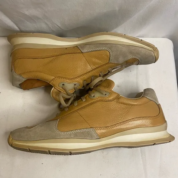 Vintage PRADA Men's SNEAKERS SUEDE/Leather Tan and Cream Sneakers size 9