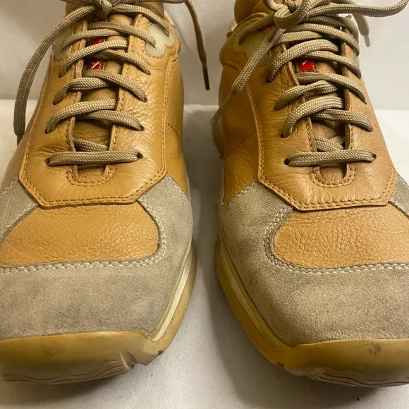 Vintage PRADA Men's SNEAKERS SUEDE/Leather Tan and Cream Sneakers size 9
