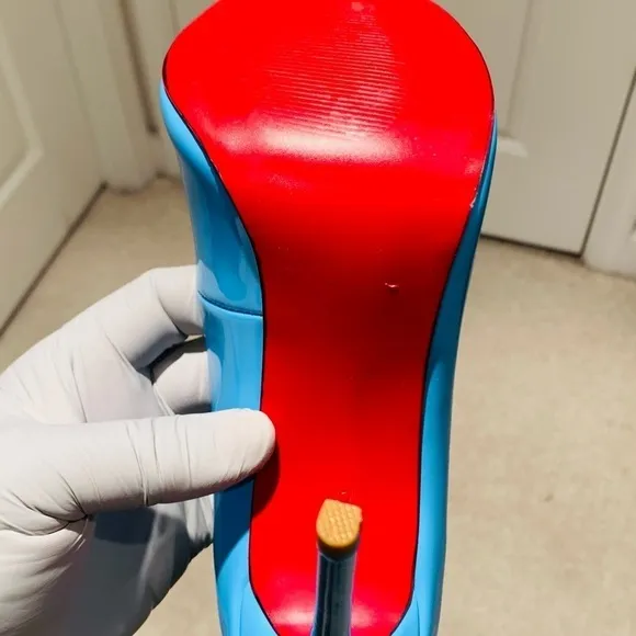 Wenzhan Women Stiletto Heel Shoe.
