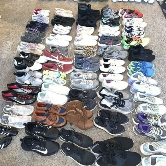 Wholesale Lot 10 Shoes Nike Adidas Vans ASICS Puma Sneakers Cleats Mixed sizes