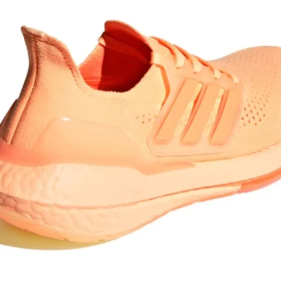 WMNS) adidas UltraBoost 21 'Women shoes size5.5 new
