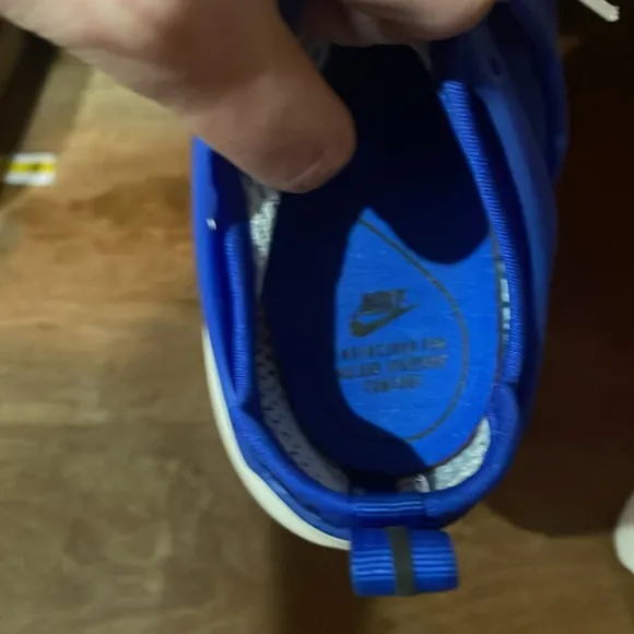 Women Nike Presto Blue, size 8 🏃 🏃‍♂️ 🔥