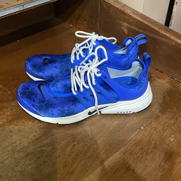 Women Nike Presto Blue, size 8 🏃 🏃‍♂️ 🔥