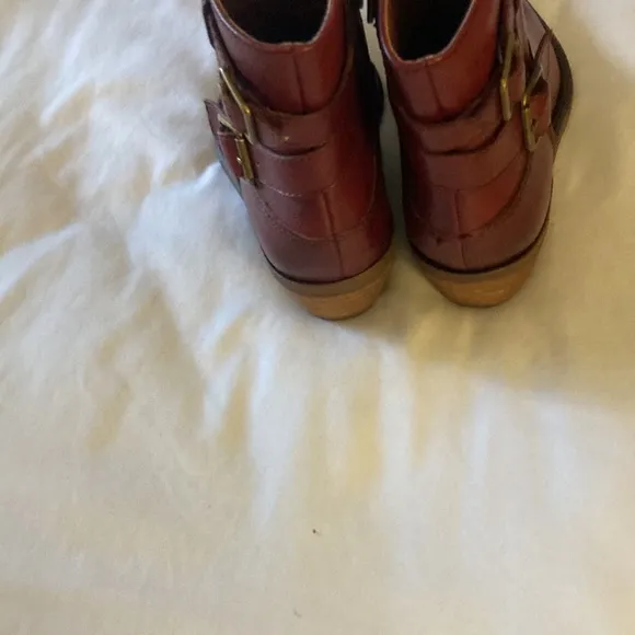 women shoes lucky brand new size 5M
