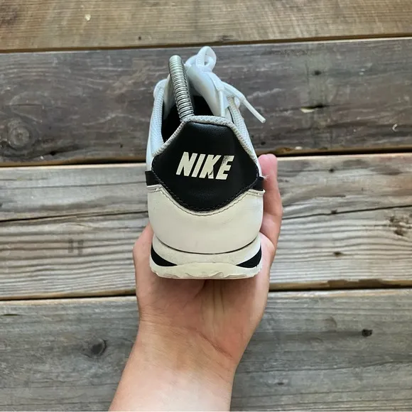 Women Size 13 / Size 11.5 Men Nike Cortez SL White Black Shoes Sneakers