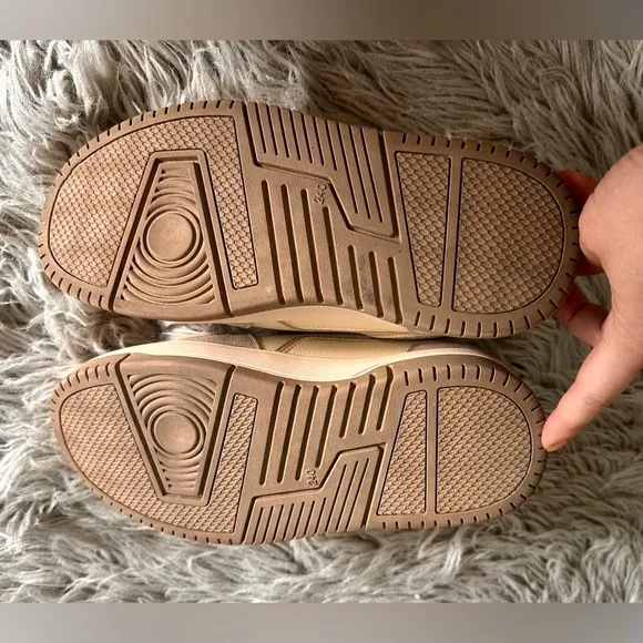 Women's Cream and Tan Sneakers
