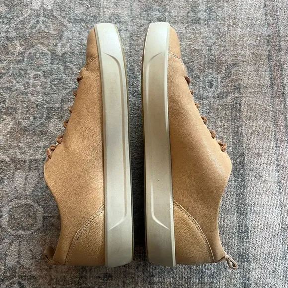 Women’s Ecco Soft Leather Tan Shoes Sneakers 10 Comfort Trainers Walking Classic