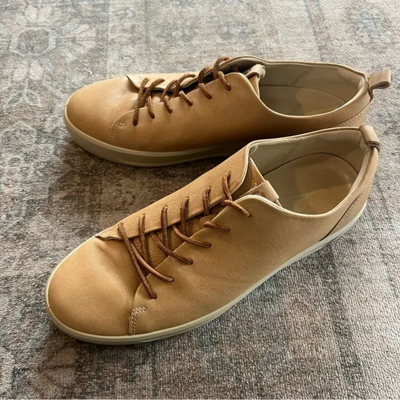 Women’s Ecco Soft Leather Tan Shoes Sneakers 10 Comfort Trainers Walking Classic
