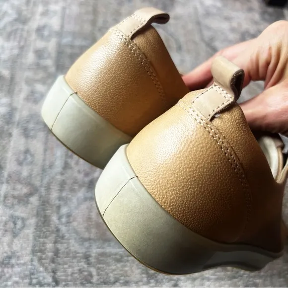 Women’s Ecco Soft Leather Tan Shoes Sneakers 10 Comfort Trainers Walking Classic